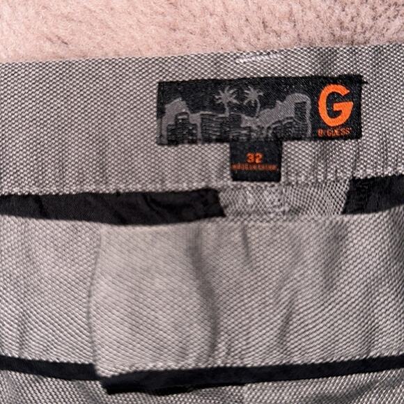 Gray Pants Size 32 G by Guess - Picture 3 of 4